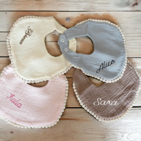Bavoir Naissance gaze de coton  brodé Bavoir Gaze de Coton Pour Bébé Personnalisable