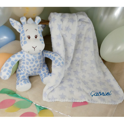 peluche girafe et plaid bleu