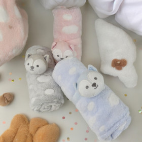 Plaid bébé motif nuage fermoir Chat gamme plaids chats